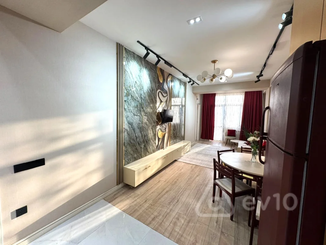 3 otaqlı mənzil, 90 m², Həsən Əliyev küç. — kirayə — Mənzil, Bakı (4)