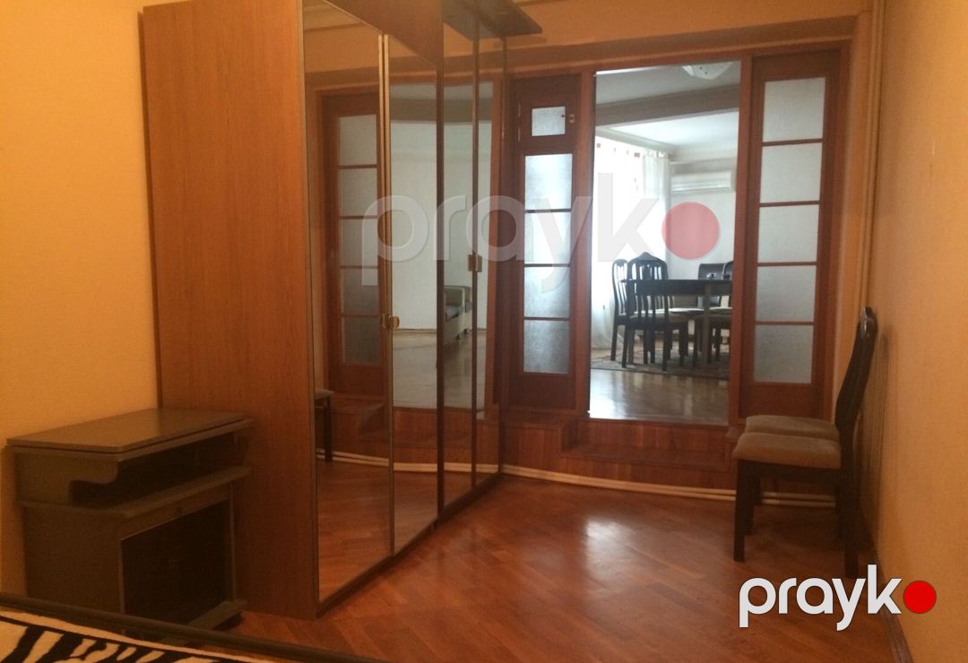 Satılır 4 otaqlı köhnə tikili 96 m² — Mənzil, Bakı (3)