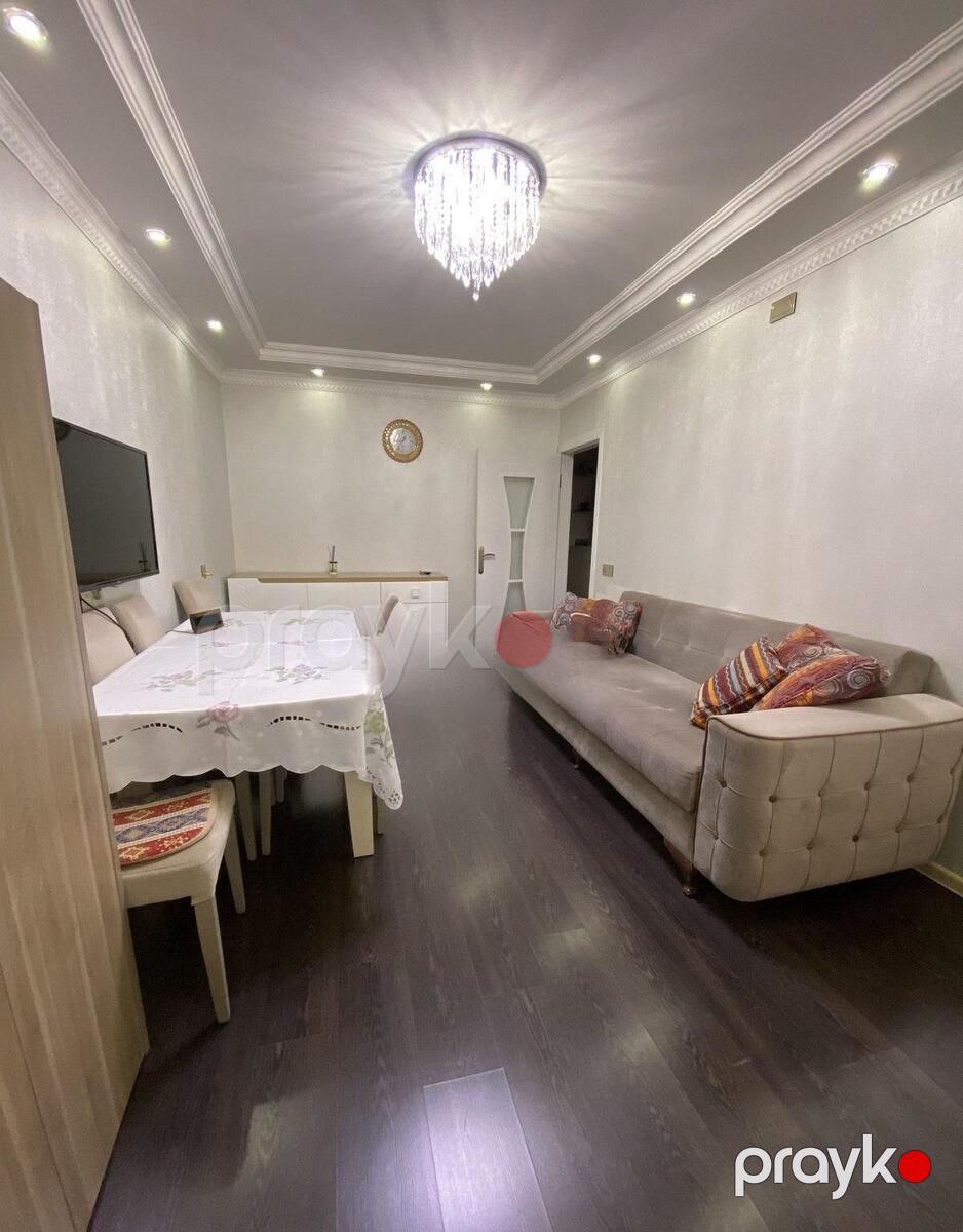 Satılır 4 otaqlı köhnə tikili 110 m² — Mənzil, Bakı (2)