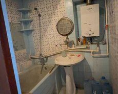 Köhnə tikili Satılır Yasamal r., İnşaatçılar m., 4 otaq, 70 m² — Mənzil, Bakı (8)