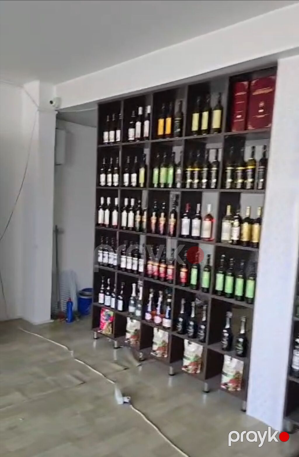 Mağaza üçün modul rəf sistemi - Material: laminat/LDSP ağac əsaslı — Vitrini, Cəlilabad (7)