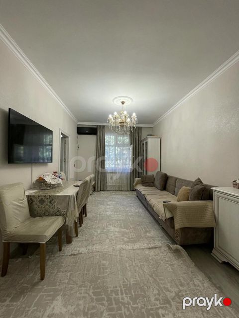 Satılır 2 otaqlı köhnə tikili 52 m² — Bakı