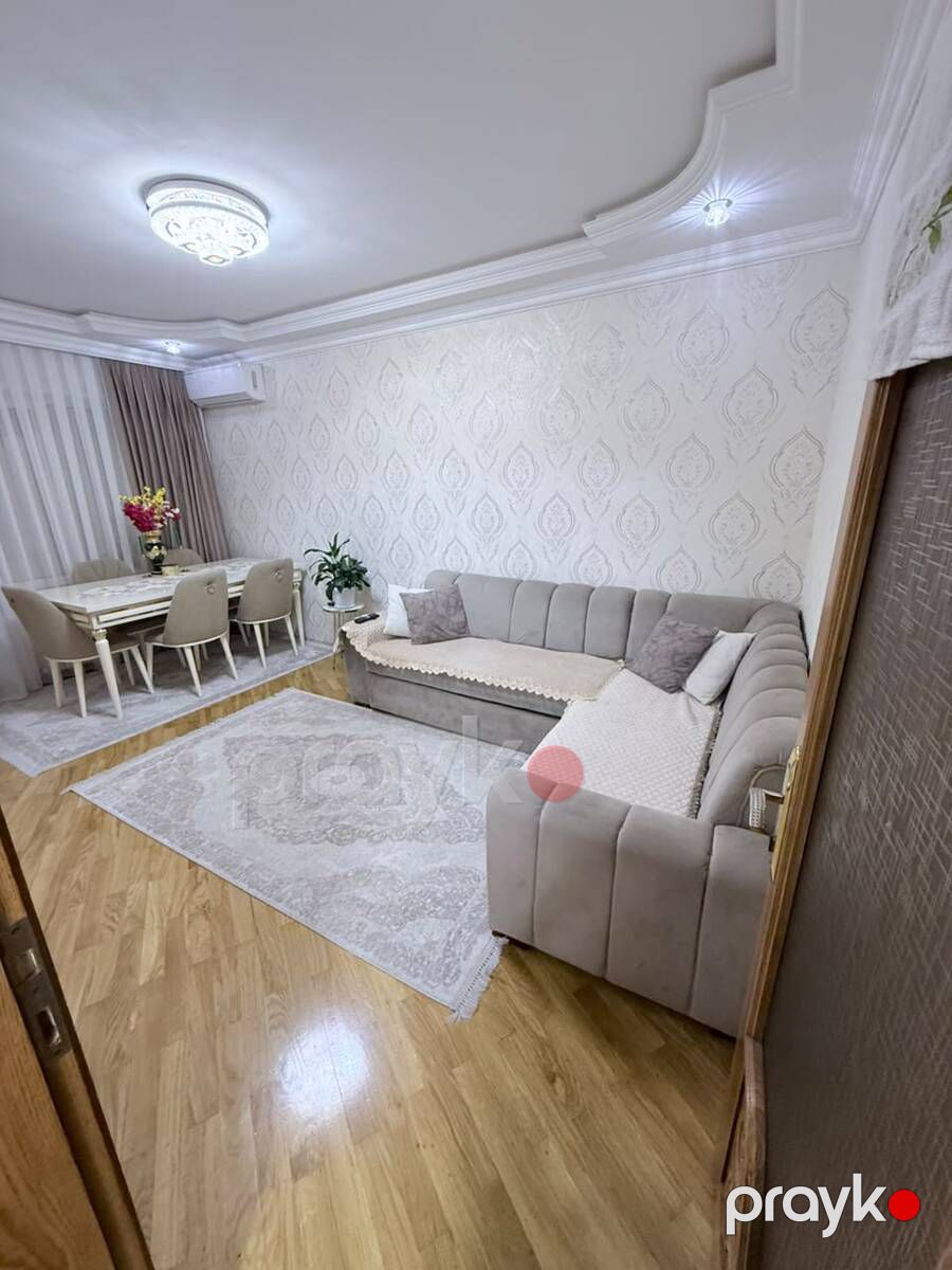 Satılır 2 otaqlı köhnə tikili 63 m² — Mənzil, Bakı (2)
