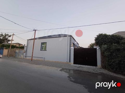 Satılır 4 otaqlı həyət evi/bağ evi 90 m² — Bakı