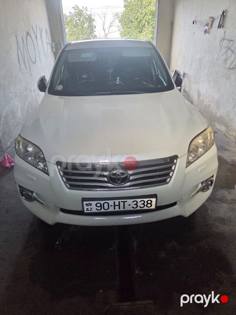 Toyota RAV4, 2.0 L, 2010 il, 156 553 km — Quba