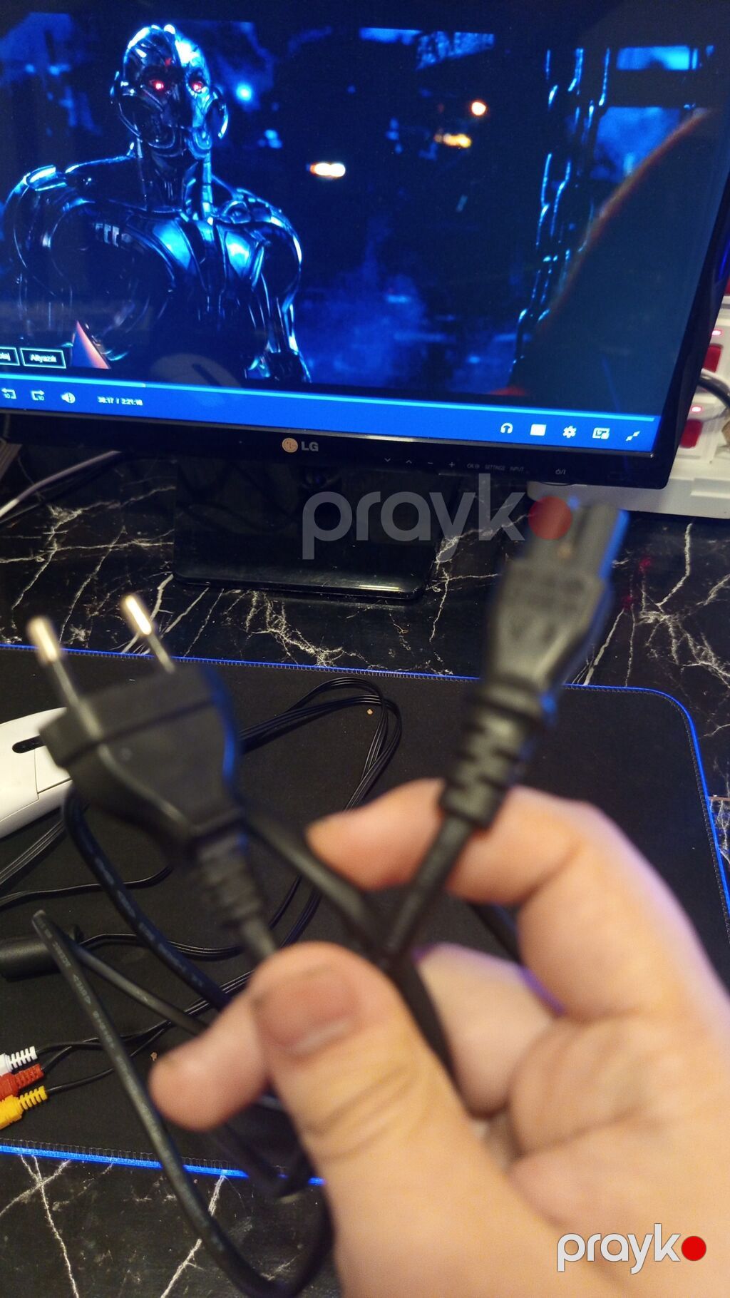 Salam ps 2 slim satılır tek problemi lazerli zeyifleyip alan şexse — Oyun konsolları, Digah (6)
