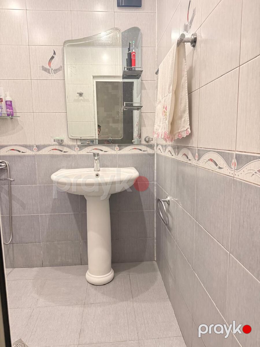 Satılır 3 otaqlı köhnə tikili 65 m² — Mənzil, Bakı (8)