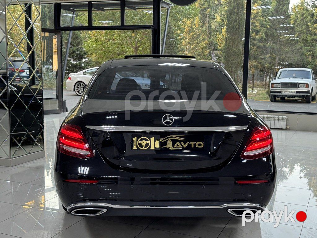Mercedes E 220 d, 2.0 L, 2017 il, 300 000 km — Avtomobillər, Bakı (8)