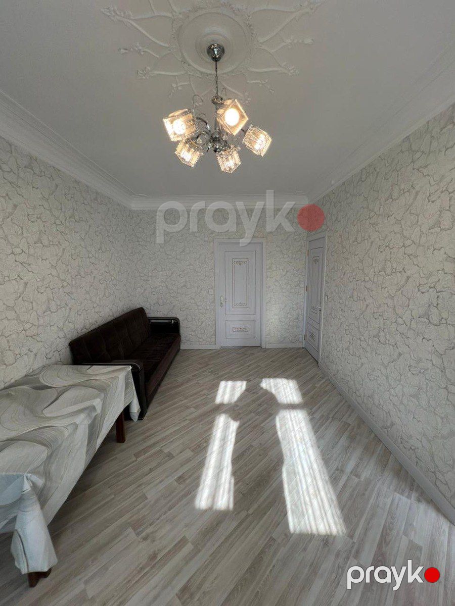 Satılır 2 otaqlı köhnə tikili 55 m² — Mənzil, Bakı (3)