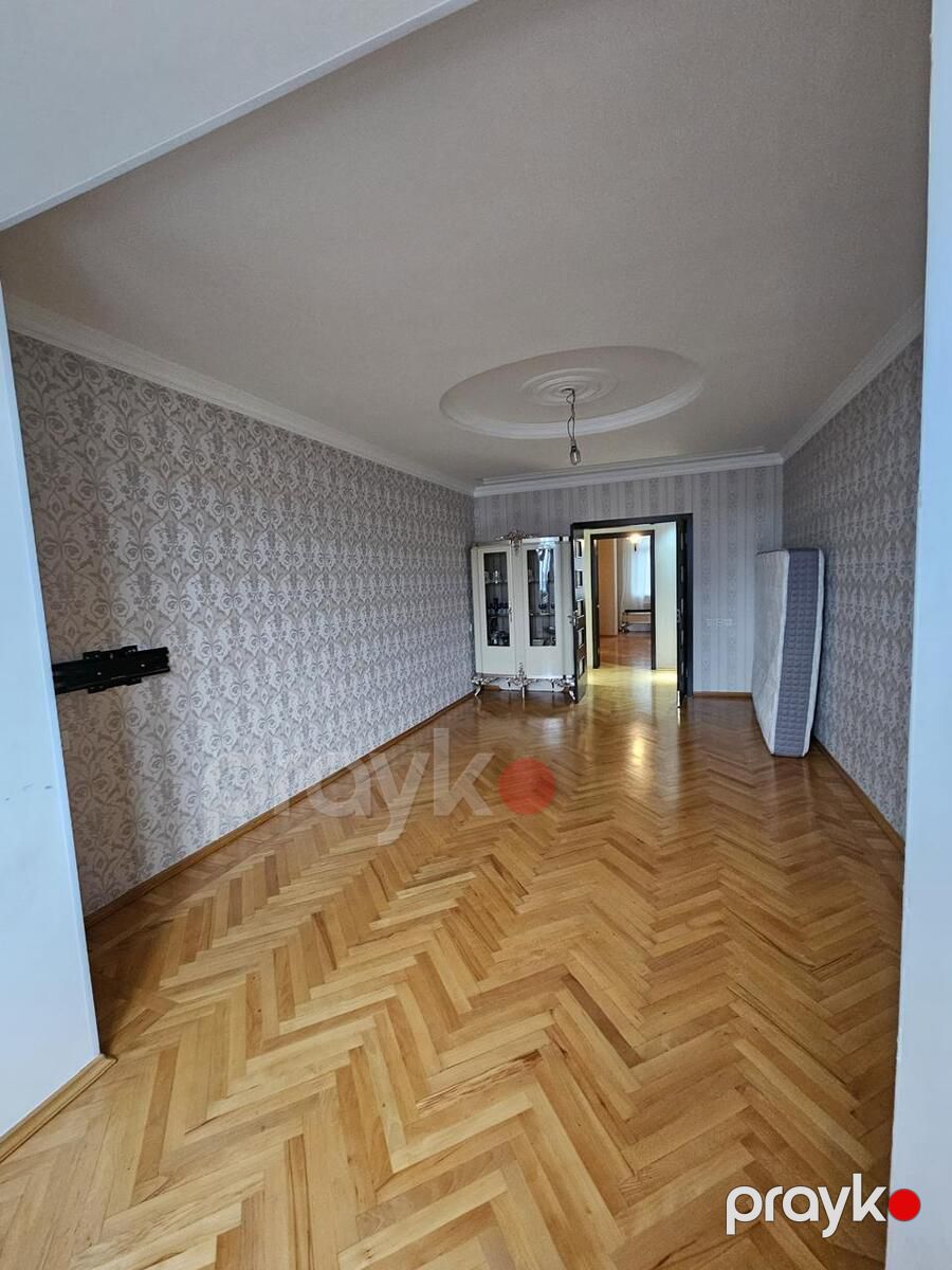 Satılır 3 otaqlı köhnə tikili 90 m² — Mənzil, Bakı (2)