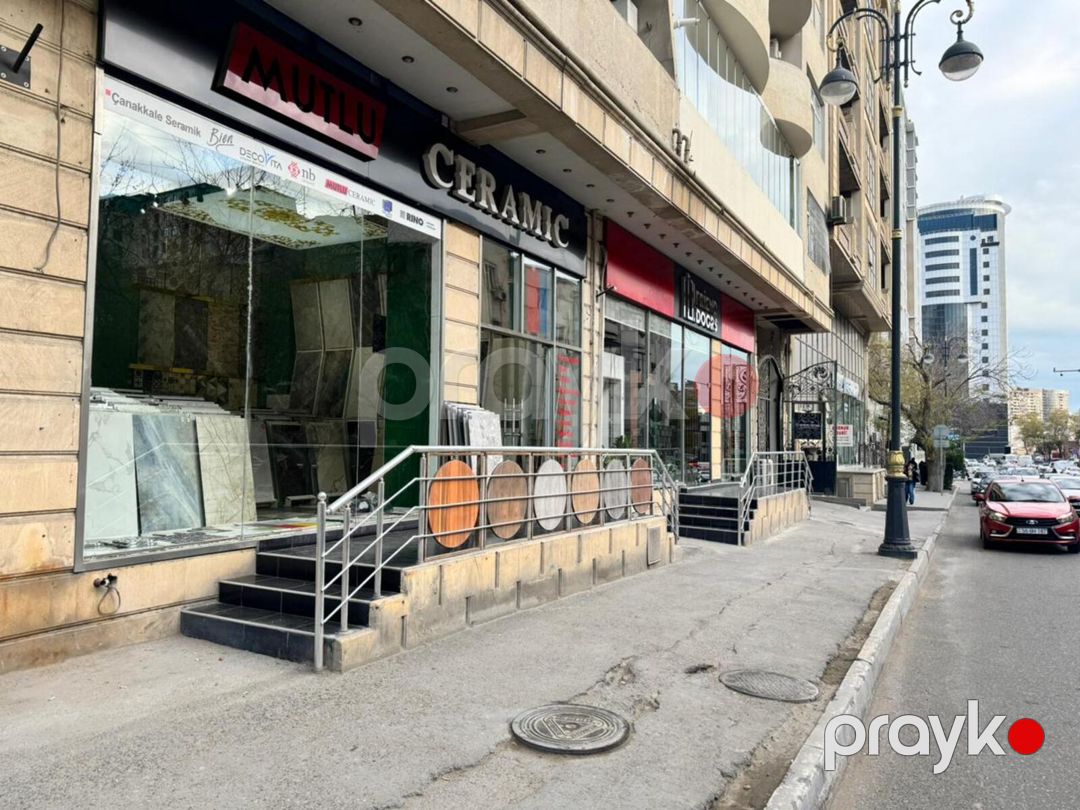 Satılır obyekt 134 m² — Əmlak, Bakı (3)
