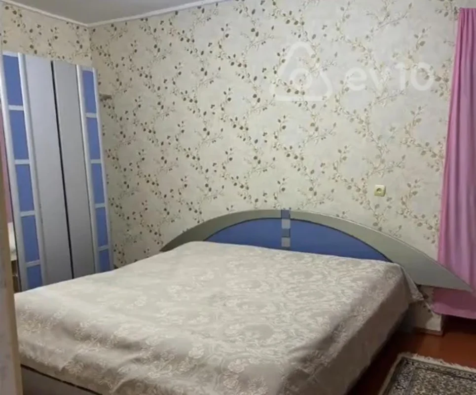 2 otaqlı həyət evi, 55 m², 8 noyabr metrosu — kirayə — Ev, villa, Bakı (3)