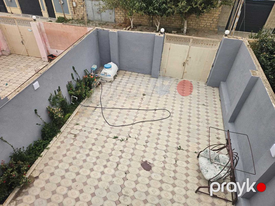 Satılır 5 otaqlı həyət evi/bağ evi 200 m² — Ev, villa, Bakı (2)