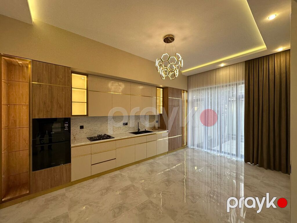 Satılır 4 otaqlı həyət evi/bağ evi 200 m² — Ev, villa, Bakı (11)