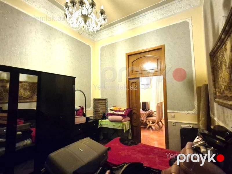Satılır 3 otaqlı Bina evi menzil (Köhnə tikili), 108 m², Səbail rayonu — Mənzil, Bakı (8)