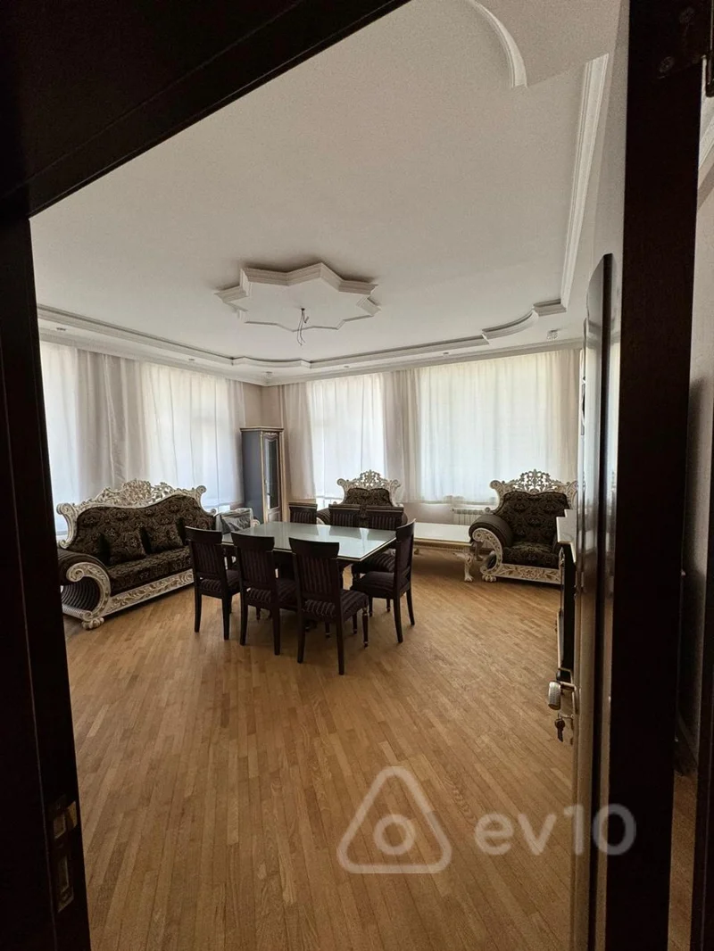 3 otaqlı mənzil, 120 m², Yasamal r-n A.M.Serifzade 26 — Bakı