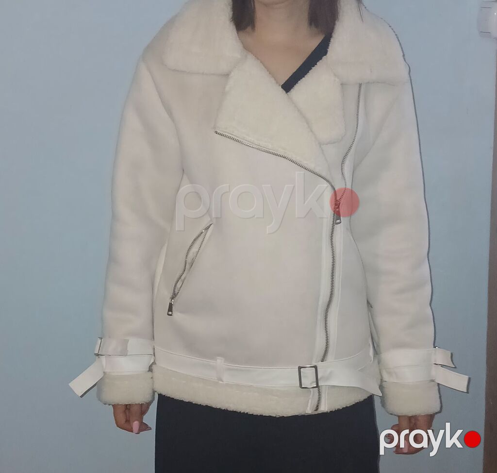 Material: süni dəri görünüşlü krem rəngi xarici qat və içi tüklü/şerpa — Jaketlər, Bakı (3)