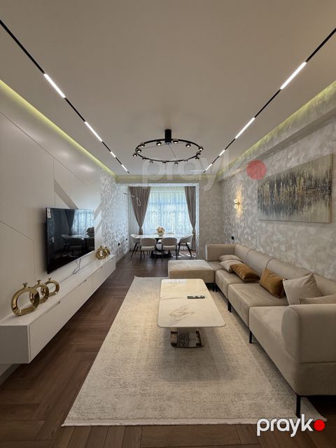 Satılır 4 otaqlı yeni tikili 142 m² — Bakı