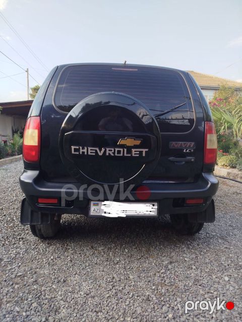 Chevrolet Niva: 0.7 l 2008 il 150 km Universal — Bakı