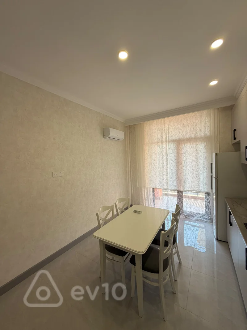 2 otaqlı mənzil, 90 m², Cəfər Xəndan küçəsi — kirayə — Mənzil, Bakı (11)