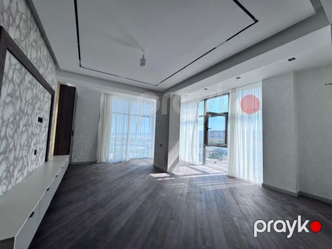 Satılır 4 otaqlı yeni tikili 152 m² — Bakı