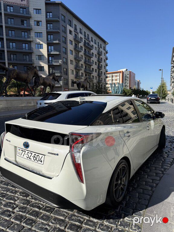 Toyota Prius, 1.8 L, 1.3 kWh, 2016 il, 200 000 km — Avtomobillər, Bakı (4)