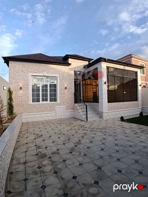 Satılır 4 otaqlı həyət evi/bağ evi 120 m² — Bakı
