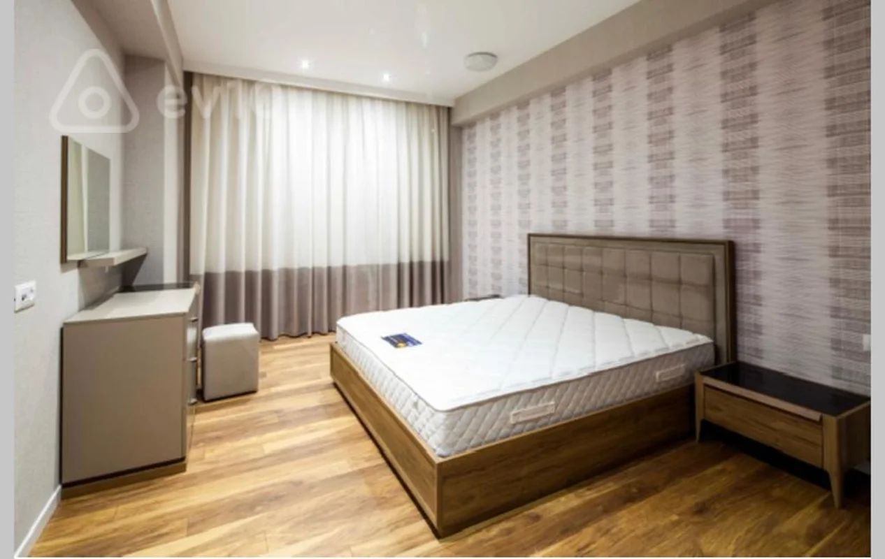 2 otaqlı mənzil, 94 m², Səməd Vurğun küçəsi — kirayə — Mənzil, Bakı (3)