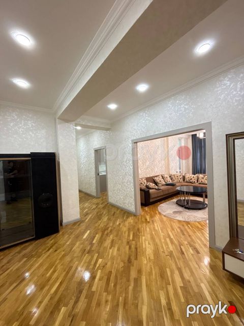 Satılır 2 otaqlı yeni tikili 90 m² — Bakı