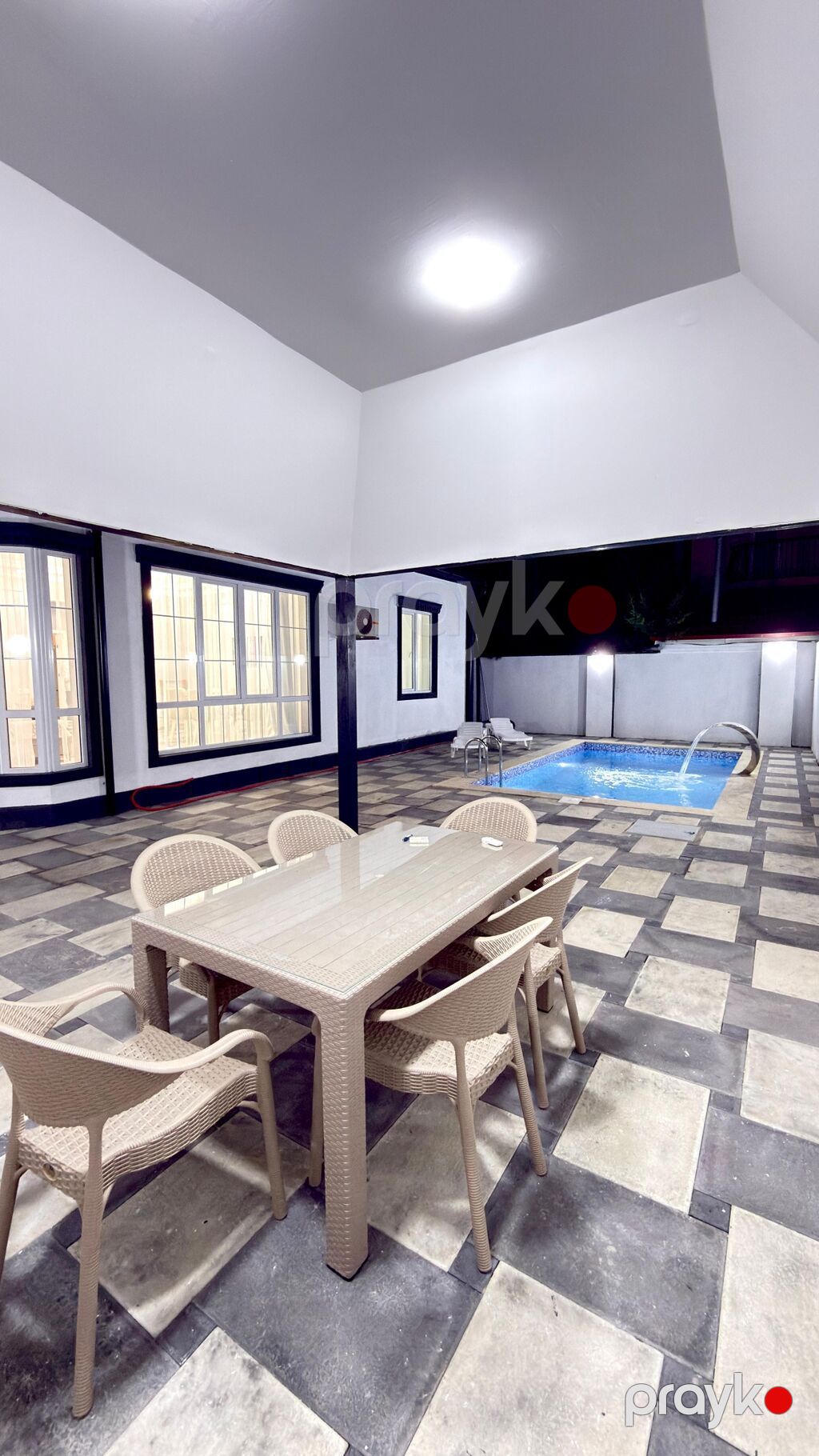 Ev qeçreshde meşe tuneline çatmamiş) yerleşir. 2 yataq otaqi her — Ev, villa, Quba (4)