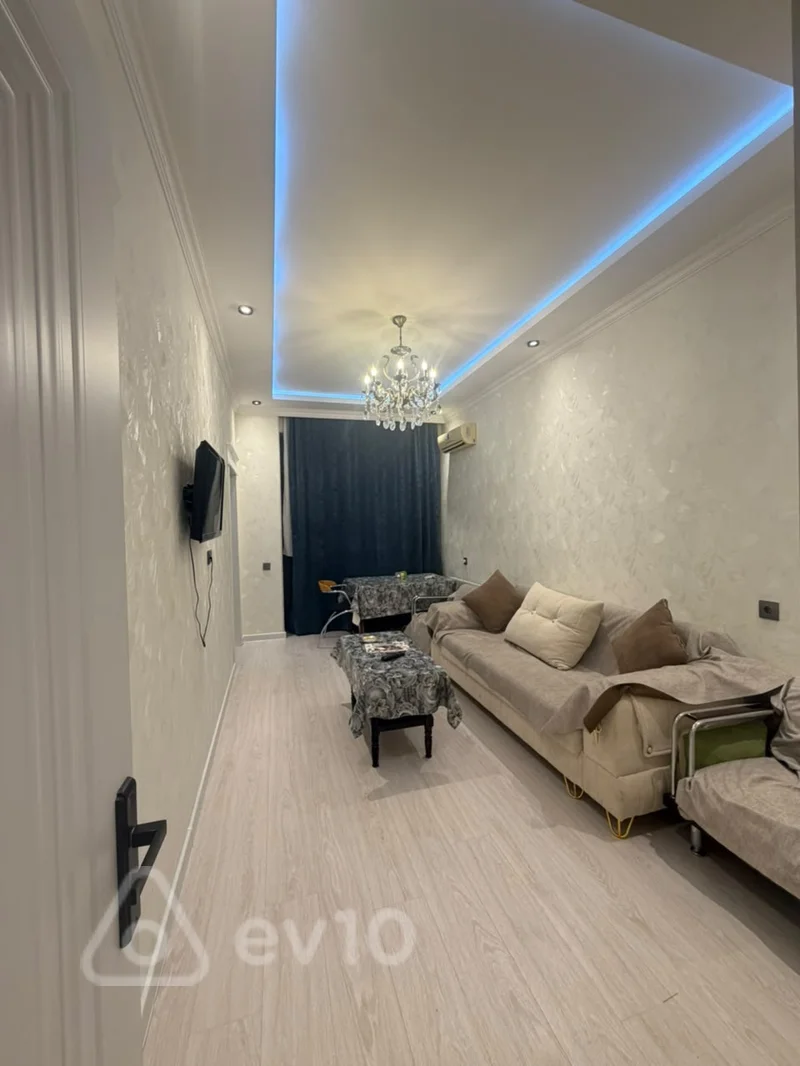 3 otaqlı mənzil, 80 m², Xətai — kirayə — Bakı