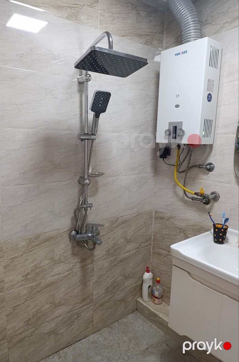Satılır 3 otaqlı köhnə tikili 75 m² — Mənzil, Bakı (7)