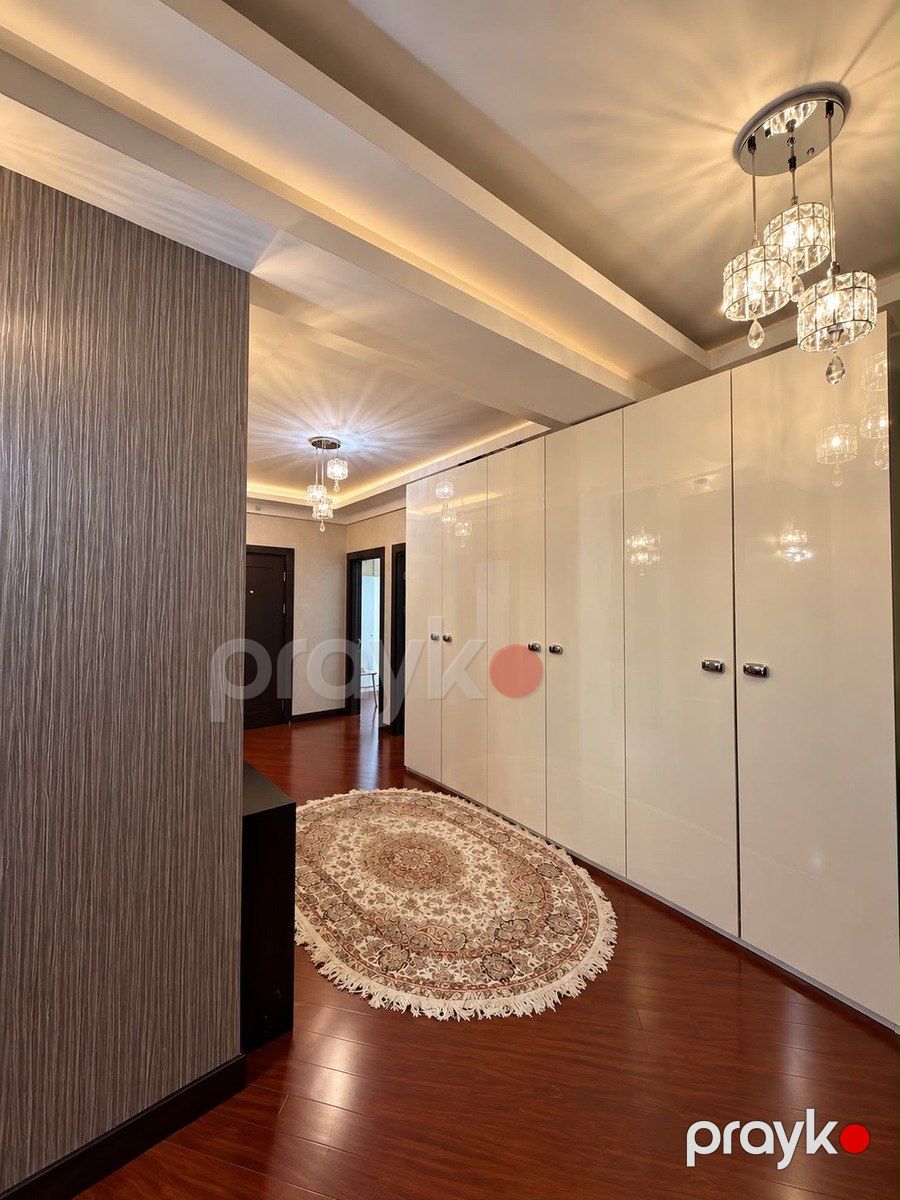 Satılır 3 otaqlı yeni tikili 140 m² — Mənzil, Bakı (2)