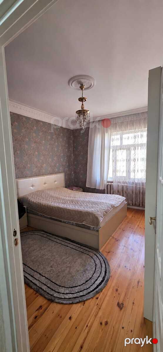 Satılır 5 otaqlı köhnə tikili 110 m² — Mənzil, Bakı (10)