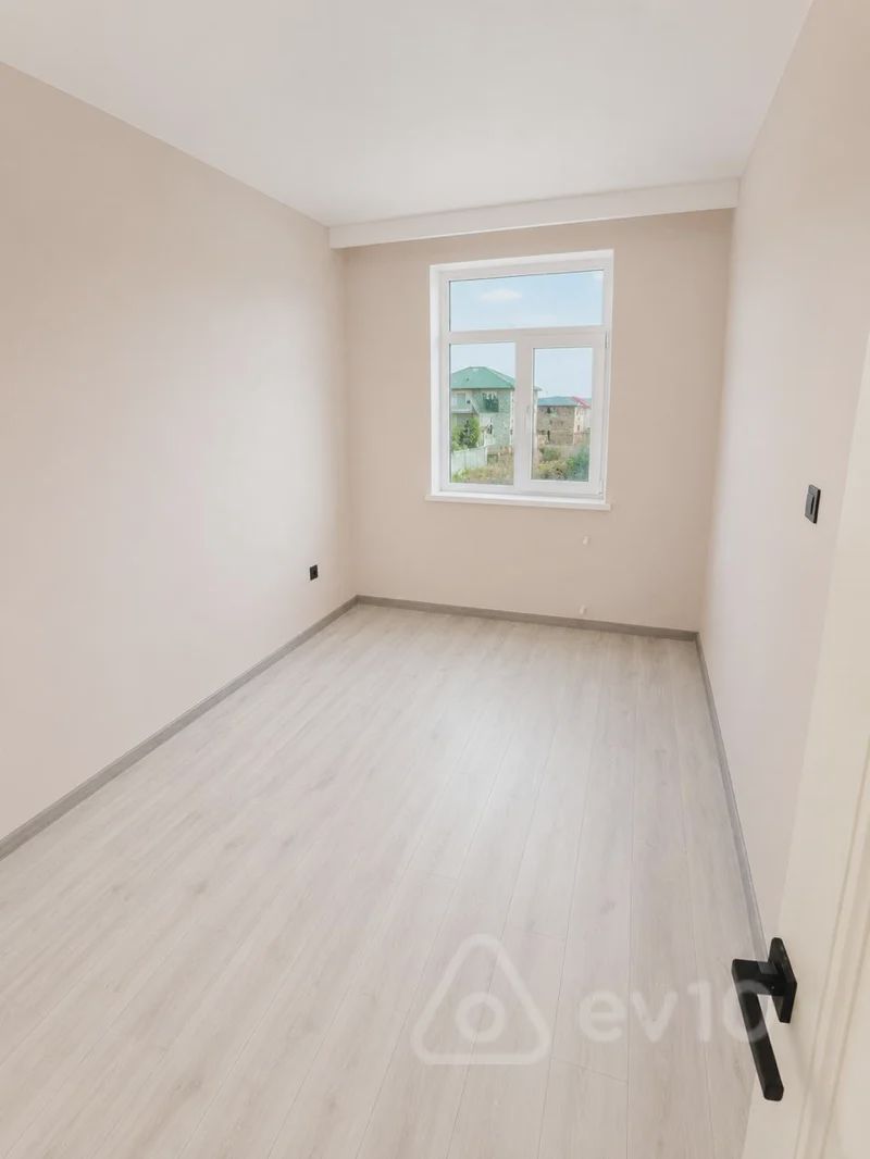 For sale: 4-room apartment (new building), 140 m² — Mənzil, Bakı (11)