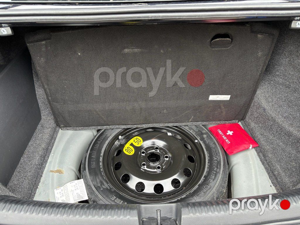Volkswagen Jetta, 1.4 L, 1.1 kWh, 2015 il, 268 920 km — Avtomobillər, Bakı (11)