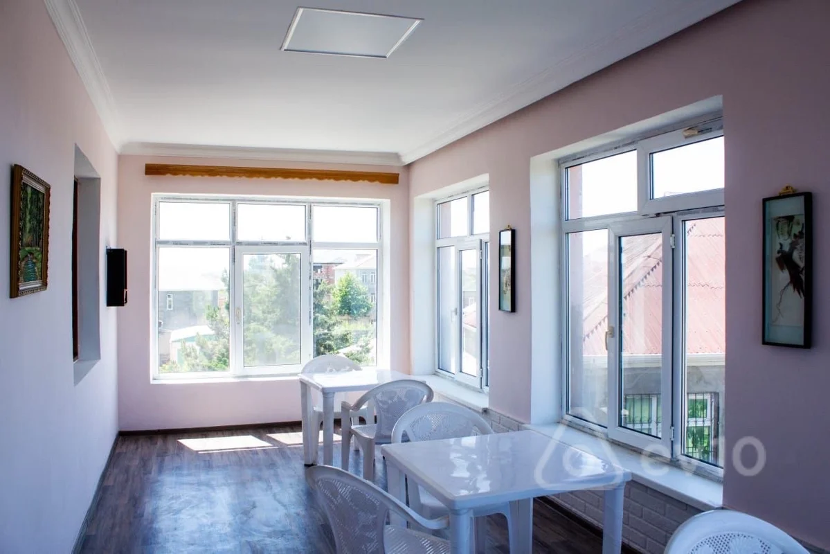 6 otaqlı həyət evi, 220 m², Sahil küç.863 — kirayə — Ev, villa, Bakı (12)