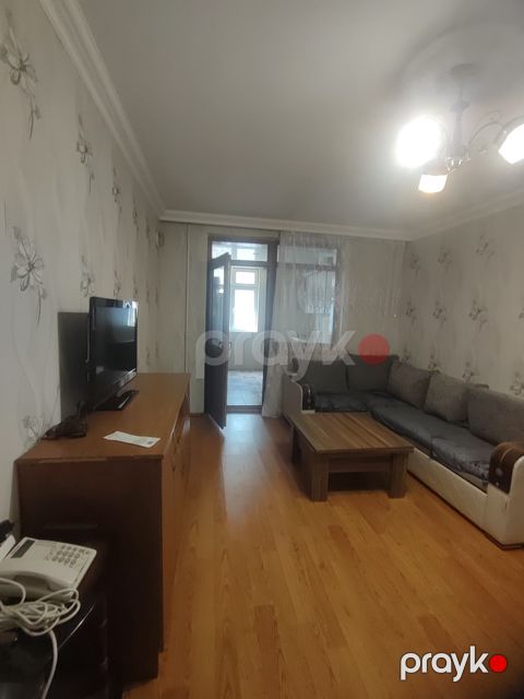 İcarəyə verilir 3 otaqlı köhnə tikili 75 m² — Bakı