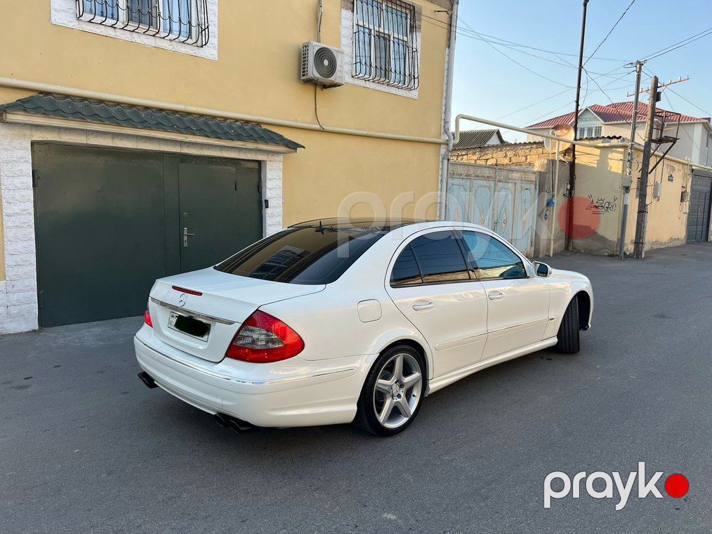 Mercedes E 320, 3.2 L, 2005 il, 324 000 km — Avtomobillər, Bakı (12)
