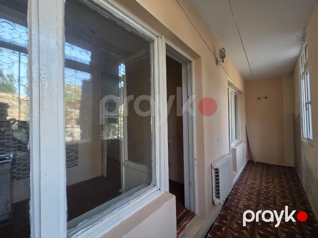 Satılır 2 otaqlı köhnə tikili 65 m² — Mənzil, Bakı (9)