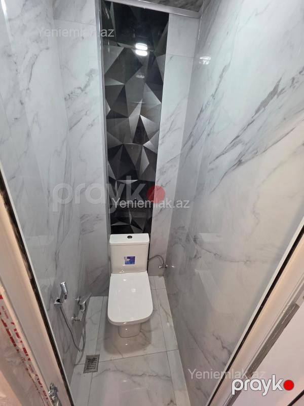 Satılır 3 otaqlı Bina evi menzil (Köhnə tikili), 70 m², 6-cı mikrorayon — Mənzil, Sumqayıt (9)