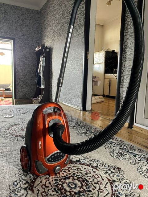 Berk BK-2533 tozsoran - Güc: 3500W - Gərginlik: 230V, 50/60Hz — Mingəçevir