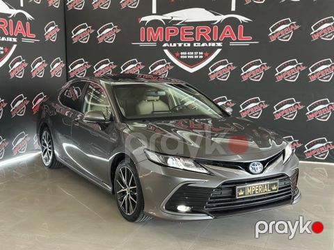 Toyota Camry, 2.5 L, 1.6 kWh, 2022 il, 90 000 km — Bakı