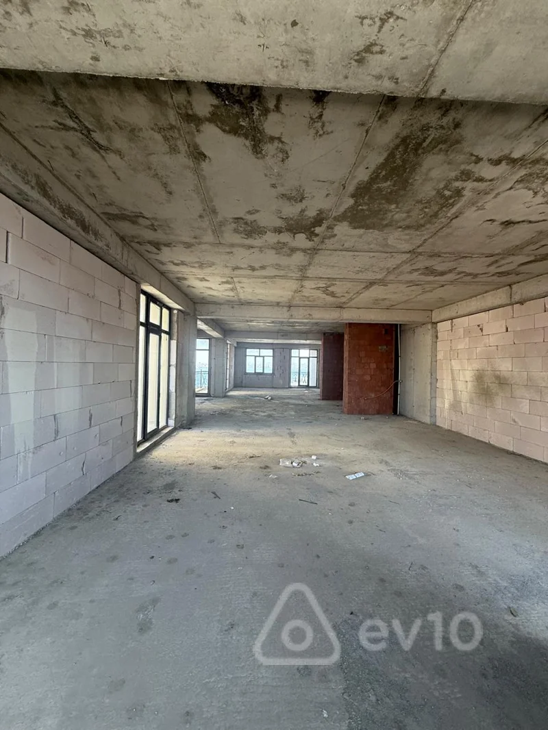 4 otaqlı mənzil, 178 m², Bayıl qəsəbəsi Bayraq meydanının yanı — Mənzil, Bakı (12)