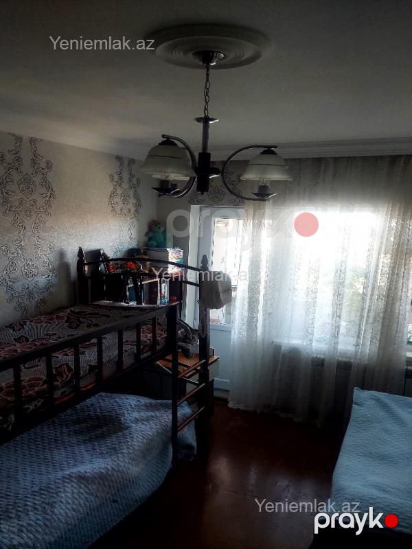 Satılır 4 otaqlı Bina evi menzil (Köhnə tikili), 86 m², 17-ci mikrorayon — Mənzil, Sumqayıt (5)