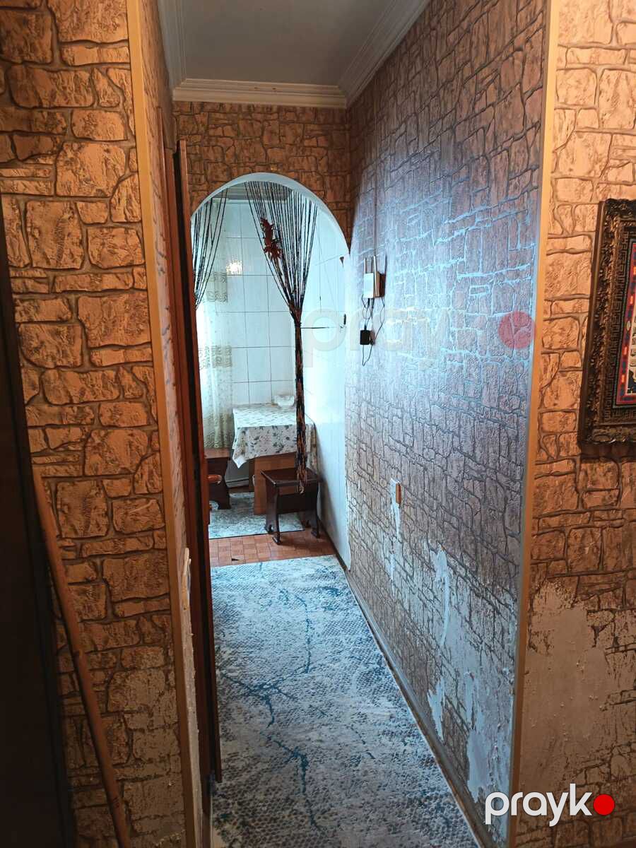 Satılır 2 otaqlı köhnə tikili 55 m² — Mənzil, Bakı (6)