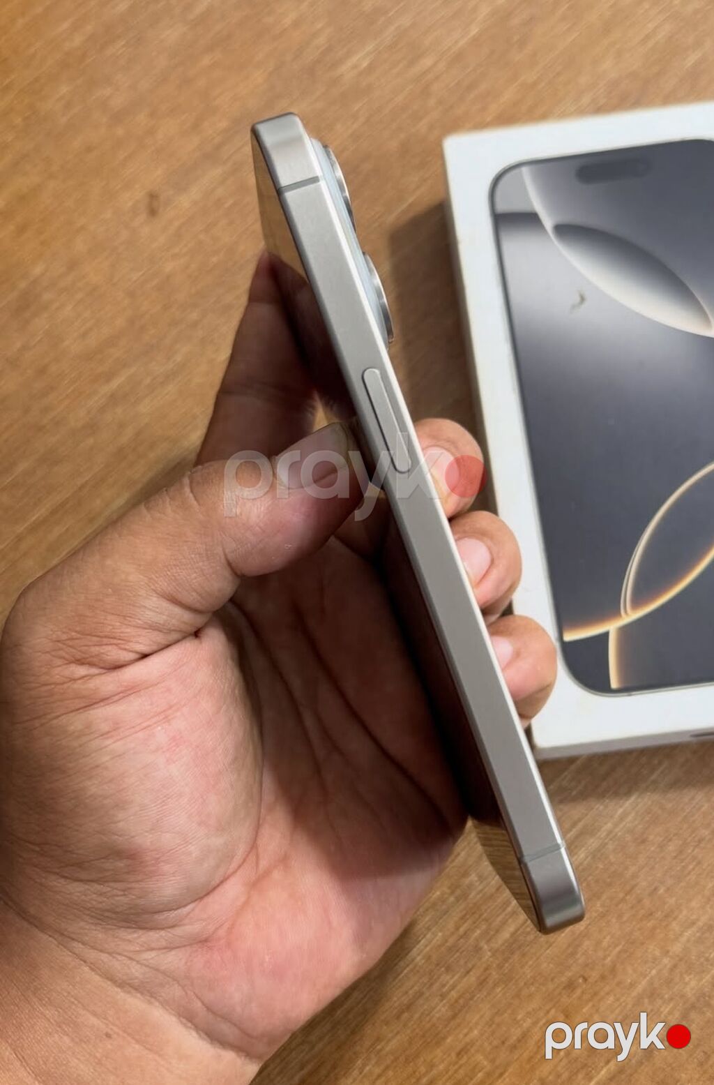 IPhone 15 Pro, 256 GB, Natural Titanium, Zəmanət, Simsiz şarj, Face ID — Apple iPhone, Digah (2)