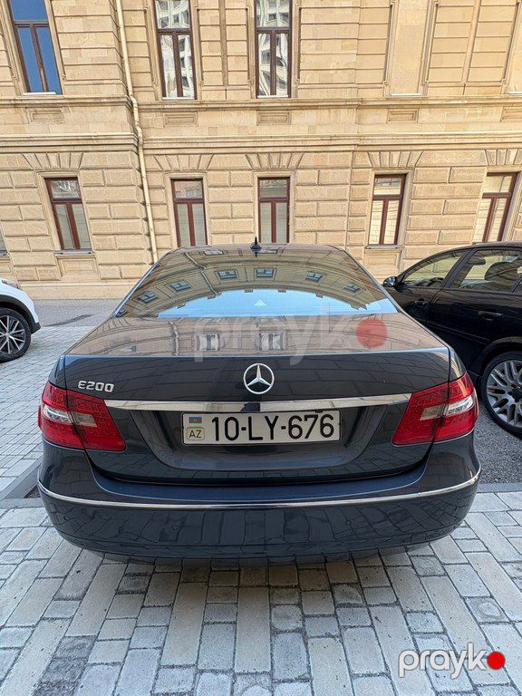 Mercedes E 200, 2.1 L, 2011 il, 267 000 km — Avtomobillər, Bakı (3)