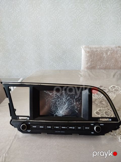 Hyundai Elantra 2017 2018 monitoru — Mingəçevir