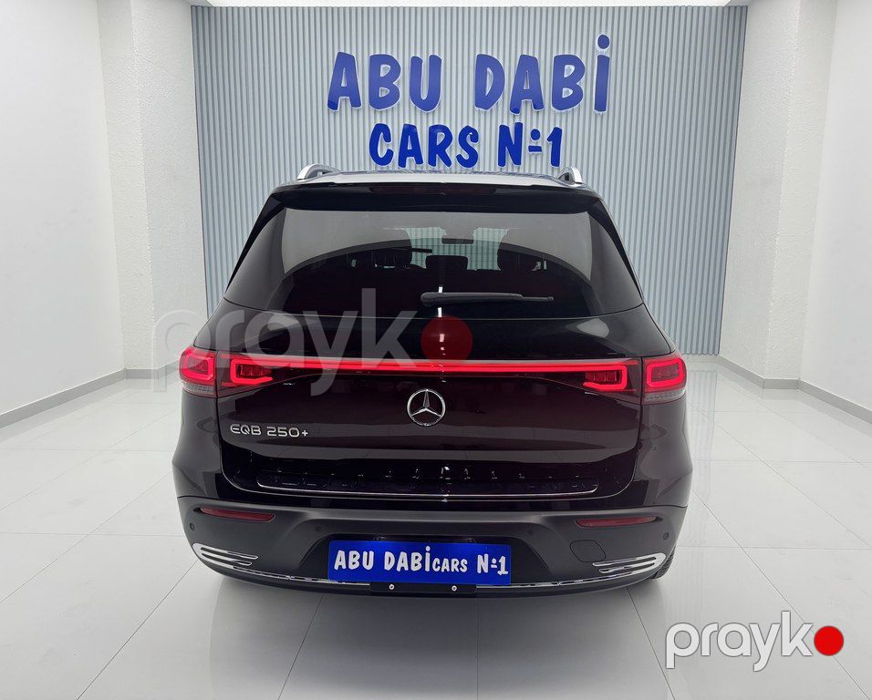 Mercedes EQB 260, 2023 il, 11 000 km — Avtomobillər, Bakı (6)